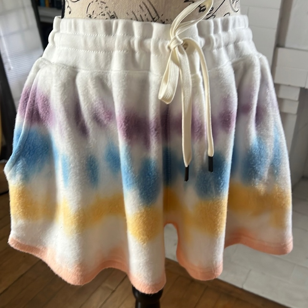 Feat rainbow shorts
